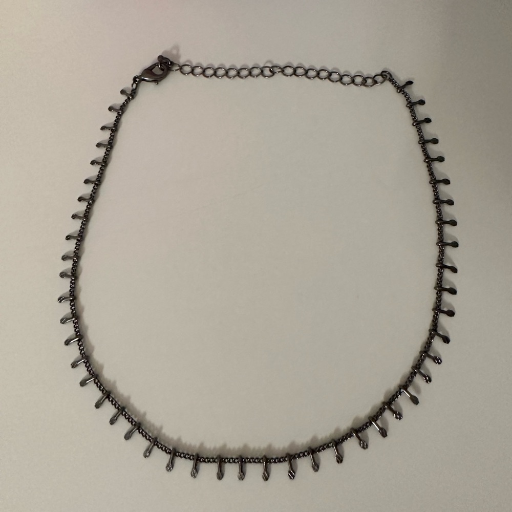 Dark Grey Adjustable Detailed Chain Necklace.
